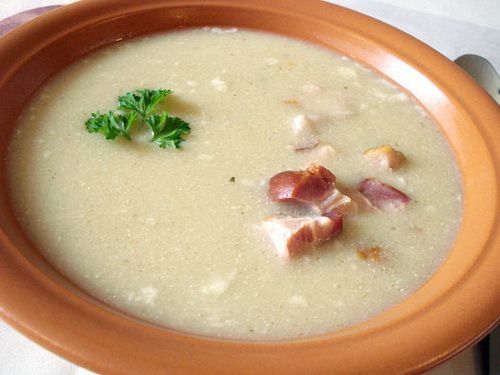 Суп с овсяной или ржаной мукой и копчёной грудинкой (жур), рецепт